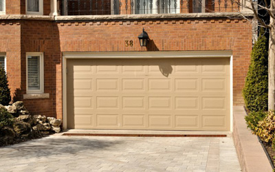 Summer Maintenance Tips For Residential Garage Doors